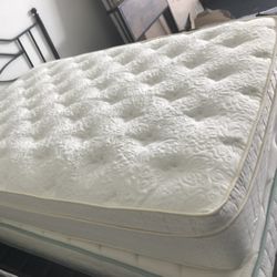 Full Size Pillow Top