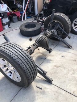 2017 Tahoe rear differential complete