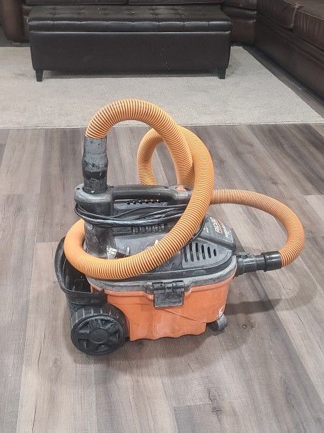 Rigid Portable Wet/Dry Shop Vac