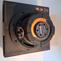 MEMPHIS (1) 8 INCH 2 OR 4 OHM SELECTABLE VOICE COIL 400 WATTS CAR SUBWOOFER ( BRAND NEW PRICE IS LOWEST  )