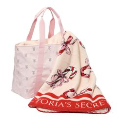 Vs Shine Tote Bag & Cozy Blanket Duo