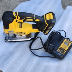 MAX XR Cordless Lithium-Ion Brushless Jigsaw