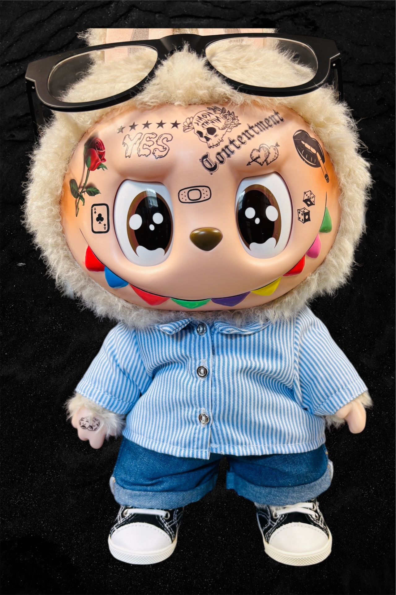 Custom Authentic 15-Inch “Flip With Me” Gangsta Labubu Doll – Full Face Tattoos & Painted Teeth.