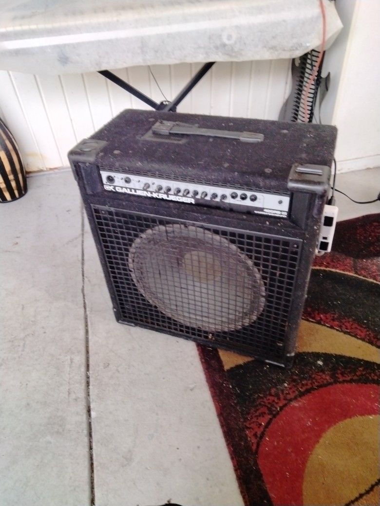 Bass Amplifier