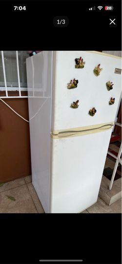 Refrigerator For Sale Good Condition $150 OBO