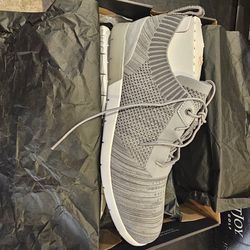 Ugg Feli Hyperweave 2.0 Men's Size 11 Super Light Sneakers New In Box