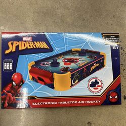 NWT Marvel Spider-Man Electronic tabletop Air Hockey