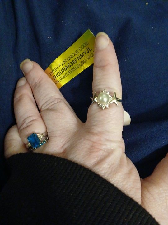 Fragrant Jewels Ring 