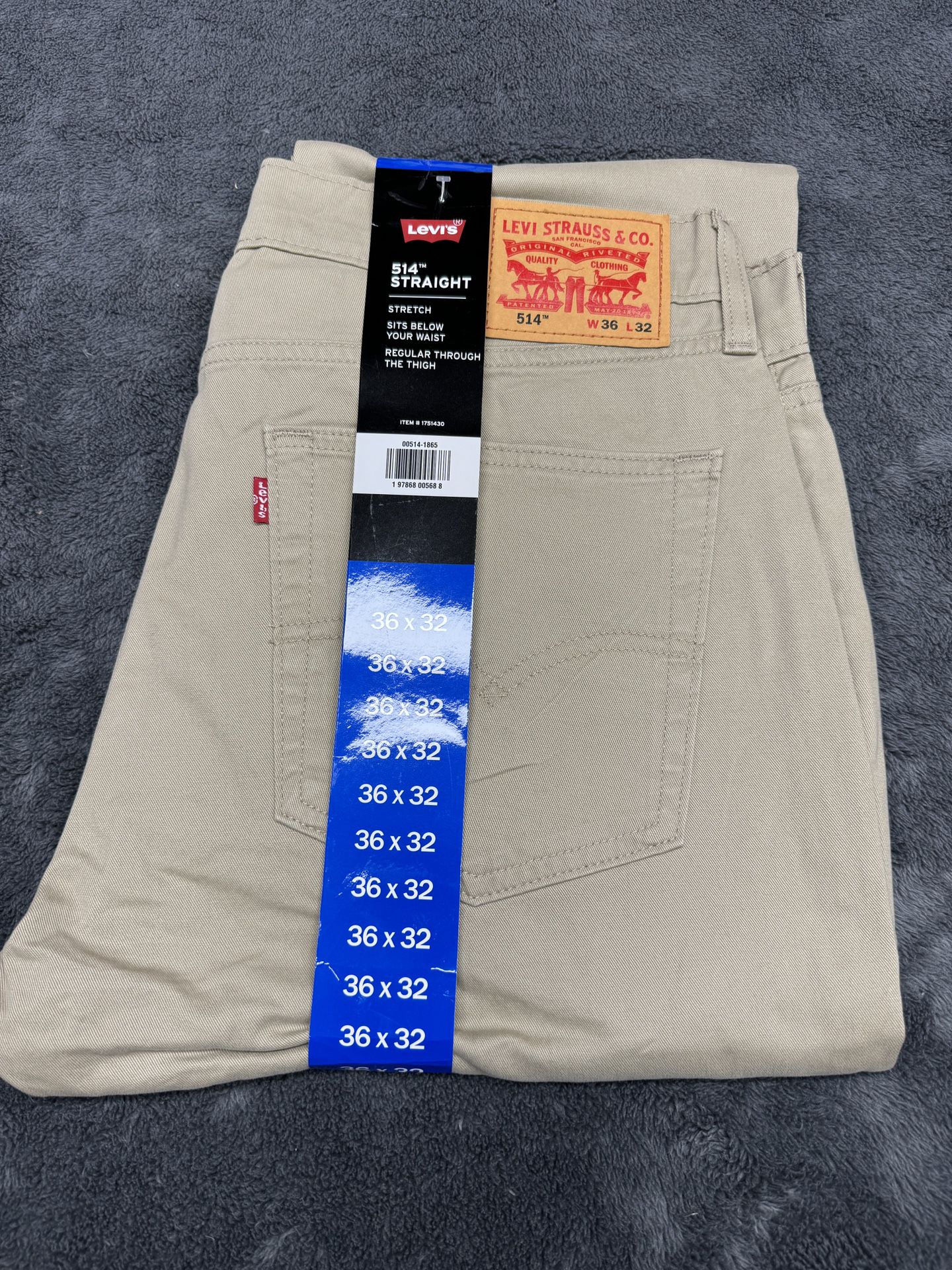 New Levi’s 514 36x32” Straight Beige Jeans! Brand new with tags! 