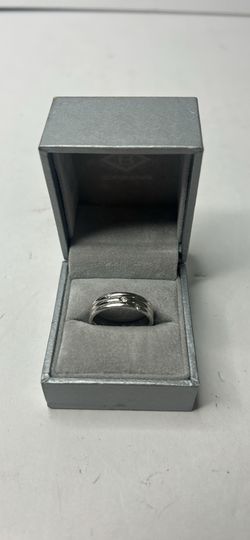 14k White Gold 3 Diamond Ring 8.2 Grams Size 9