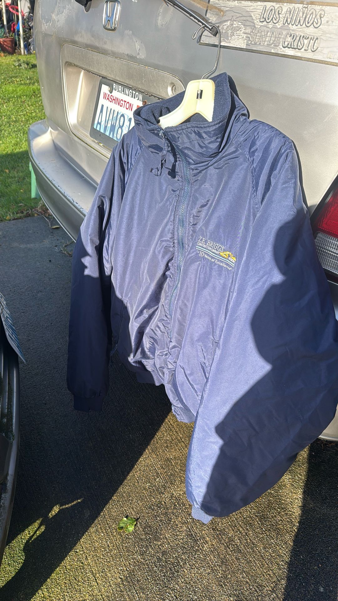 Men Winter Jacket Size Large 