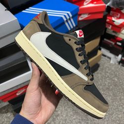 Air jordan 1s travis scott more colors available 