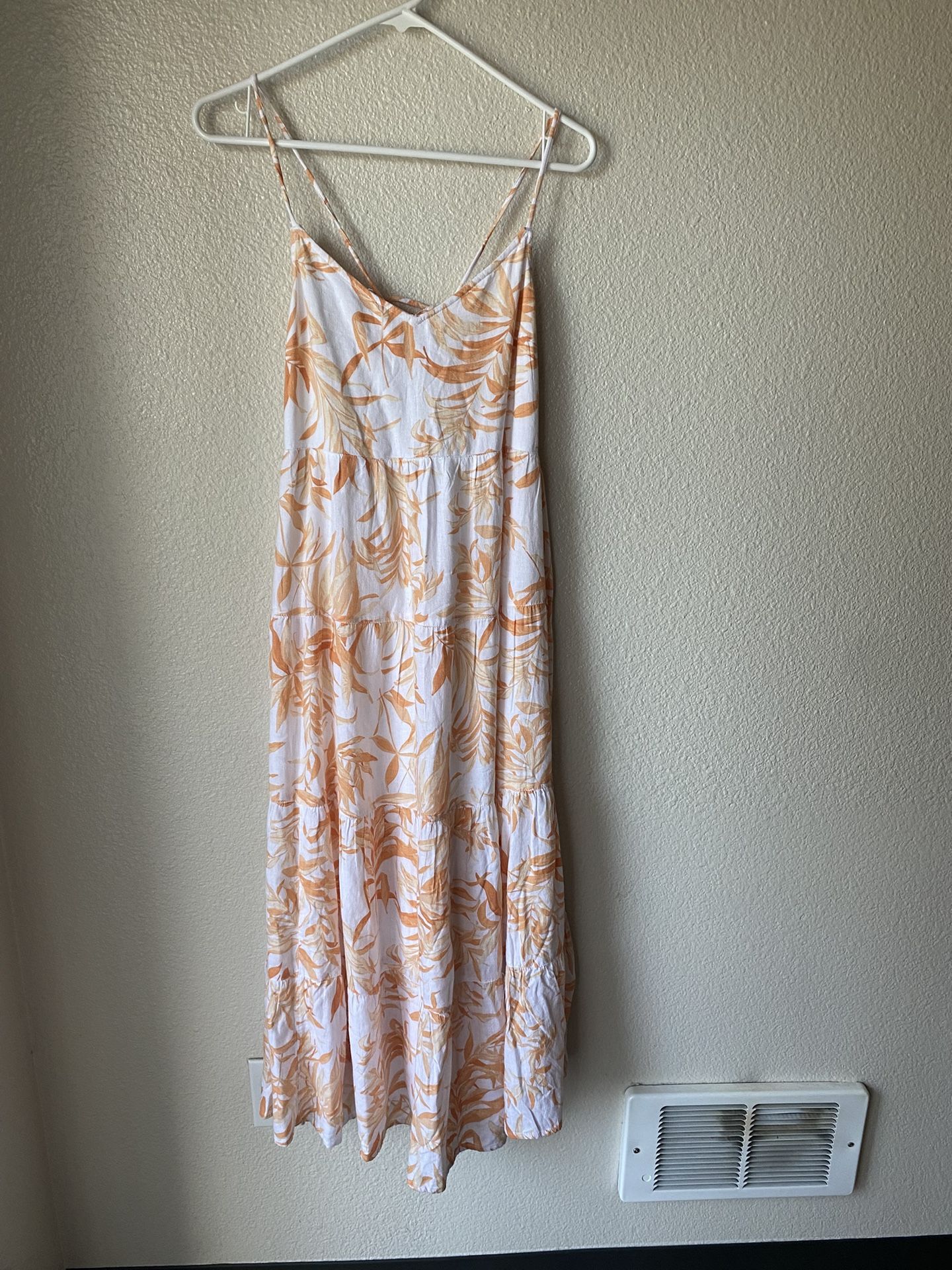Brand new woman’s Abercrombie & Fitch brand orange floral tiered maxi dress up for sale