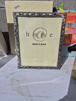New picture frame