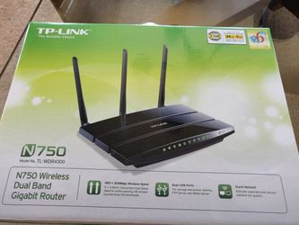 Free Like New TP Link N750 router