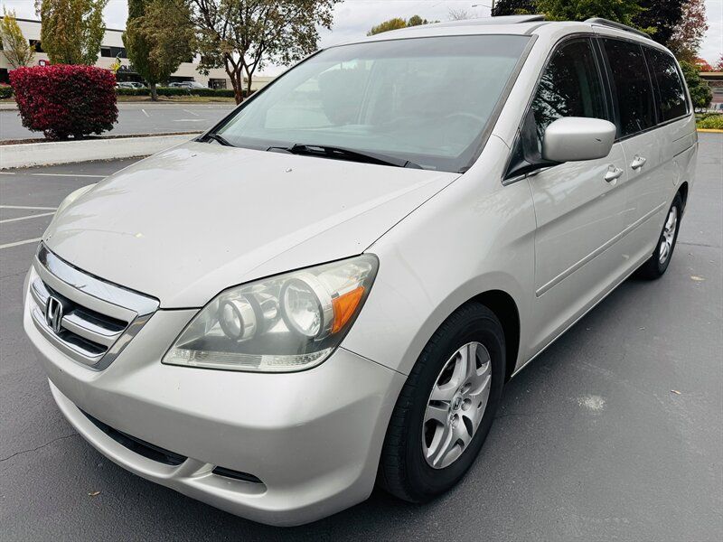 2005 Honda Odyssey EX-L w/DVD