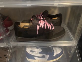Travis Scott’s size 10