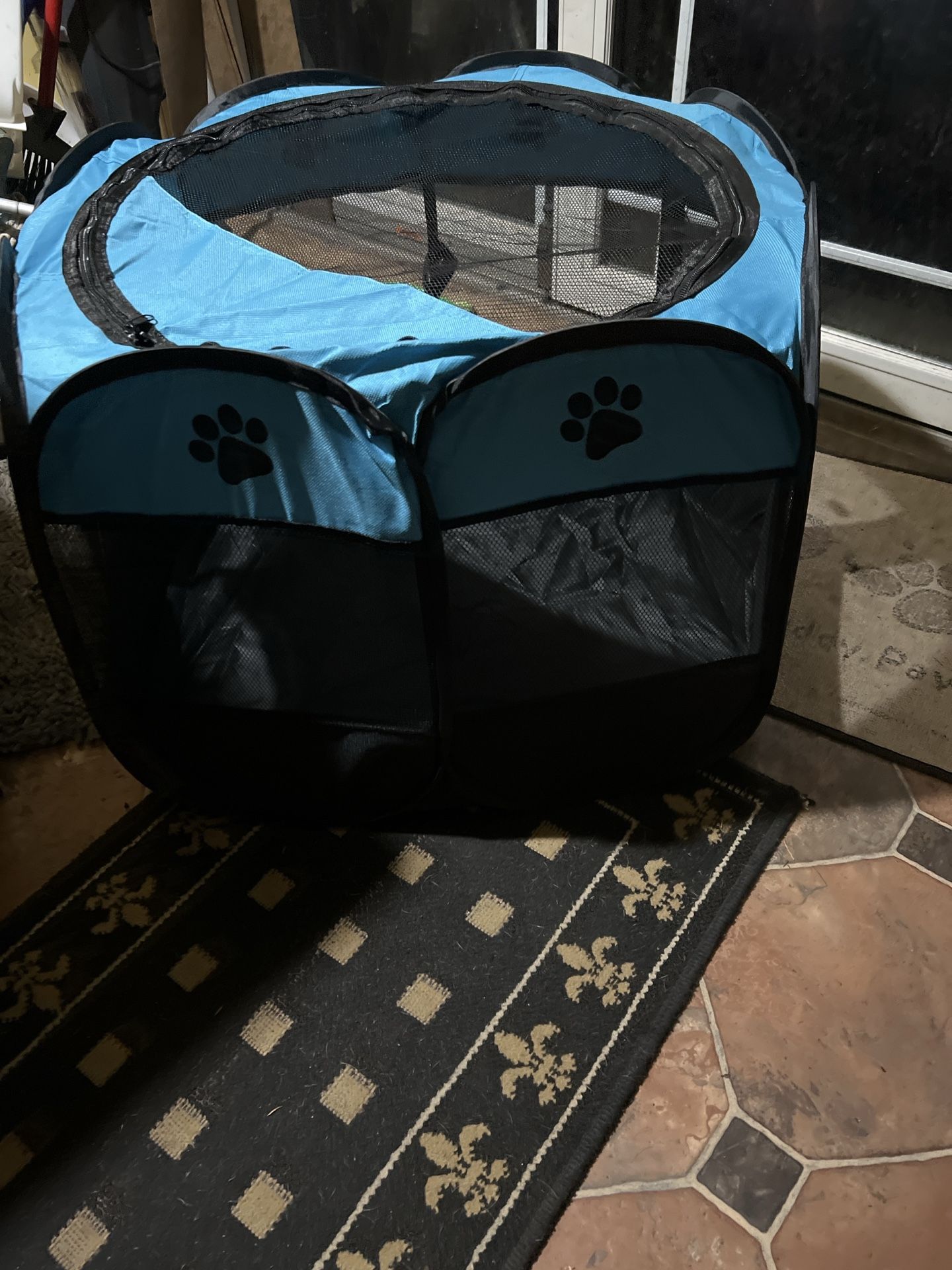 Puppy Playpen / Soft-Sided Pet Yard – Great Shape