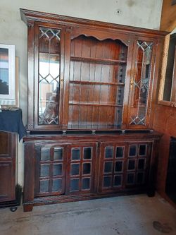 Stunning Hutch- China Cabinet 