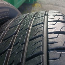 2 Used Tires 225/60/R16