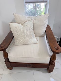 Sofa chair- Tommy Bahama