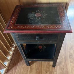 Antique Finished End Table 