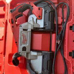 Milwaukee 6232-20Deep Cut Corded 11 Amp Variable Speed Band Saw