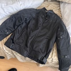 Womens Size M Riding jacket, Never Used 