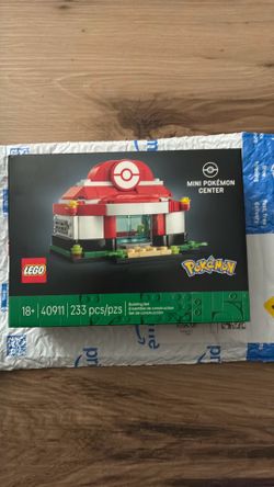 LEGO Pokémon Mini Pokémon Center 40911 233pc 18+ Building Set Box