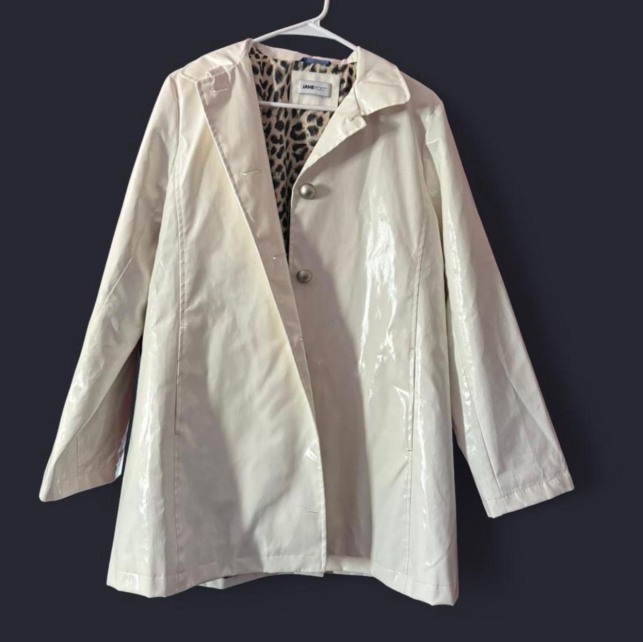 Jane Post Cream Raincoat with Leopard Lining – Women’s