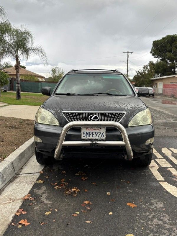 Selling My 2006 Lexus