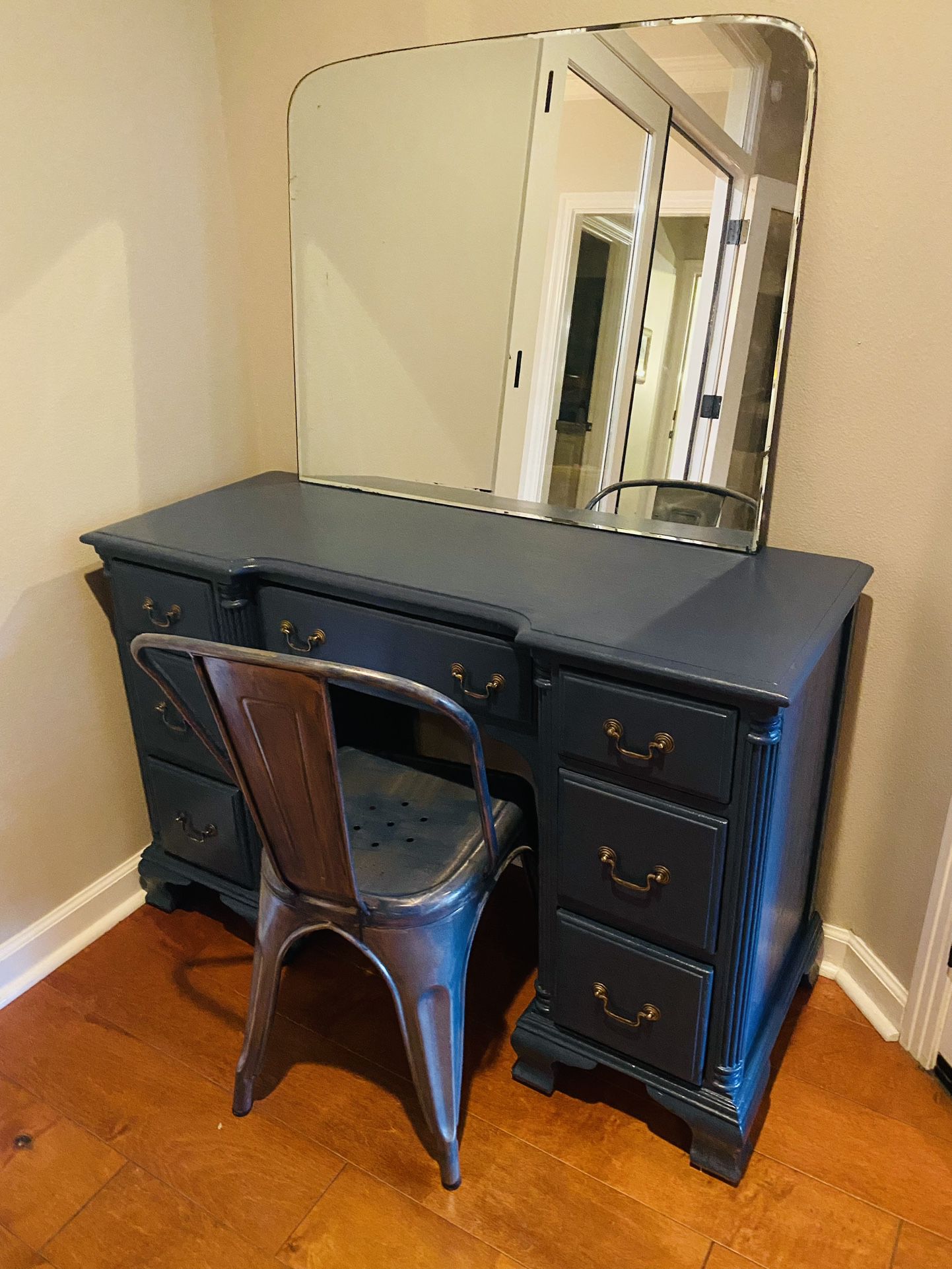 Totally Refurbished Vanity/Desk 