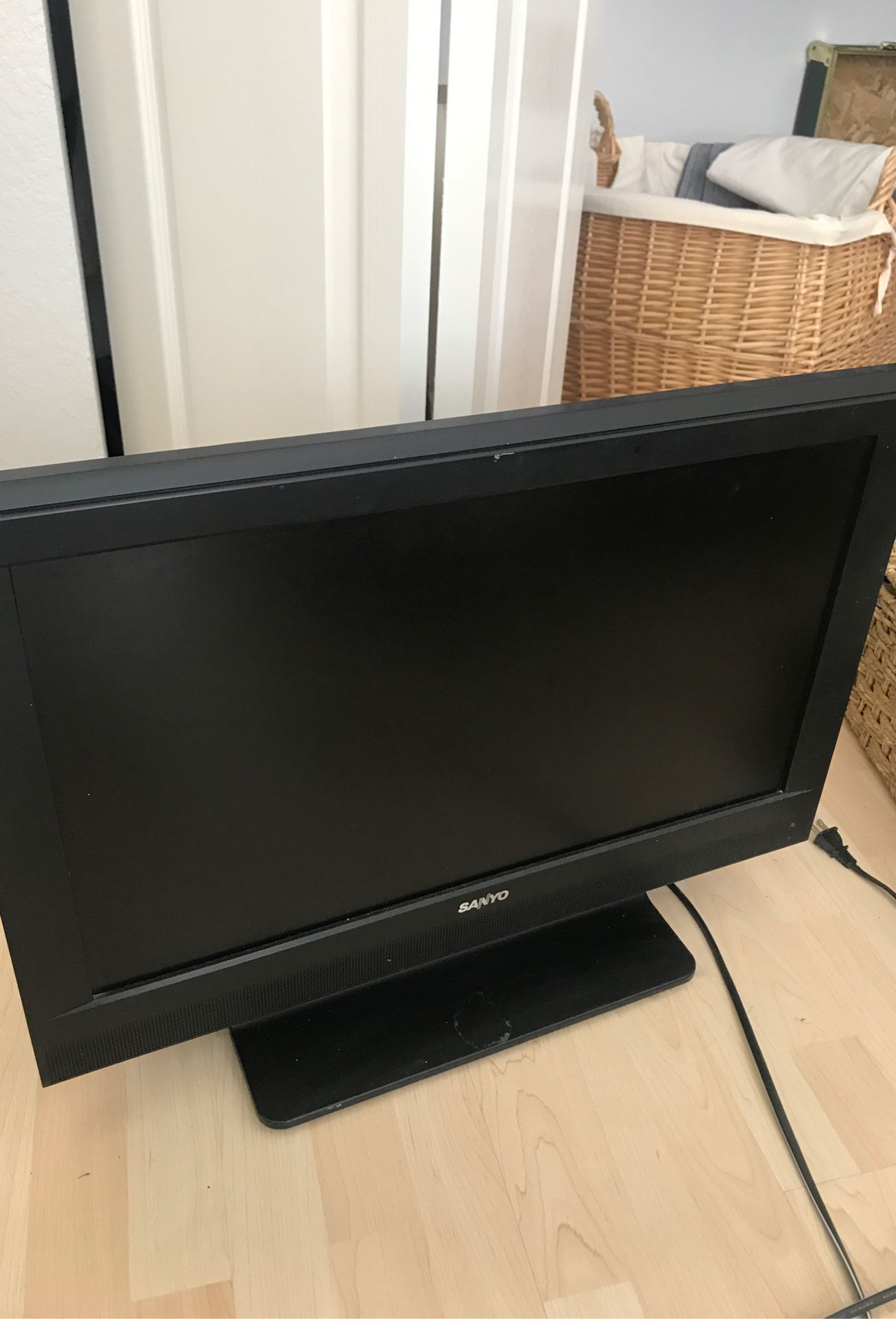 Sanyo 26 inch TV