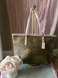 Woman’s Tote Bag