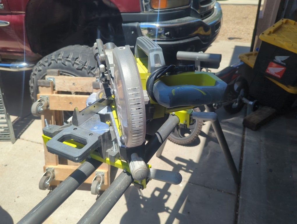 Ryobi Miter Saw 7 1/4 And Stand