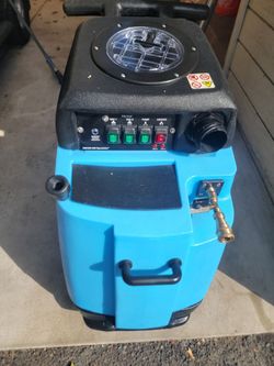 carpet cleaning extractor