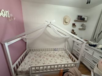 Twin Bed