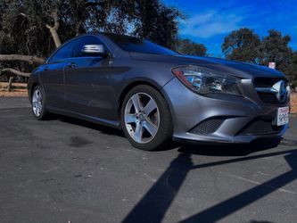2015 Mercedes-Benz CLA