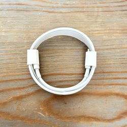 USB C to Lightning cable