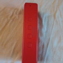 BLUETOOTH SPEAKER INSIGNIA WIRELESS PORTABLE