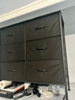 Dresser  2 black 2 brown 1 white (5 total)