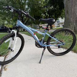 Diamondback bike 24 in