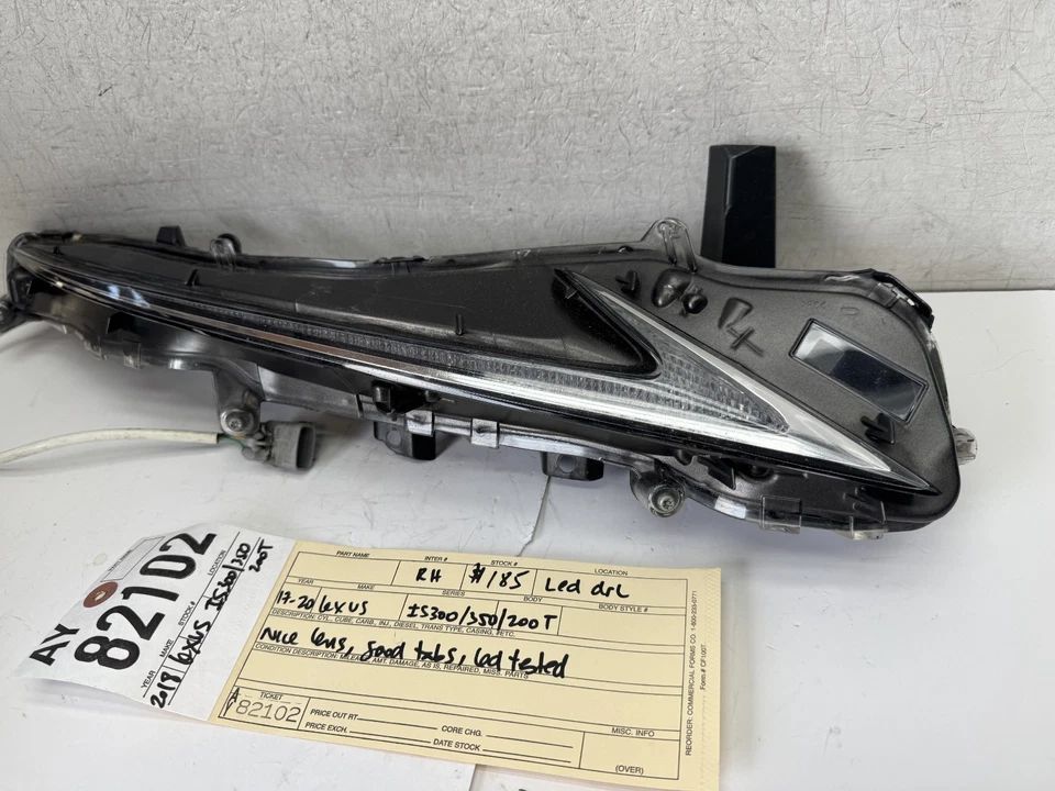 2017 - 18 - 2020 LEXUS IS300 IS 350 IS200t RIGHT LED DRL FOG LIGHT LAMP OEM AY82102