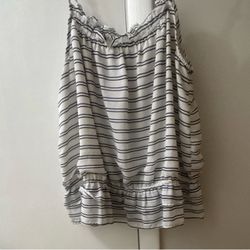 Banna republic tank