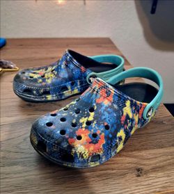 Kids Tie Dye Crocs Size 12