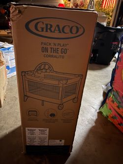 Graco Pack and Play On The Go Playard (Stratus)