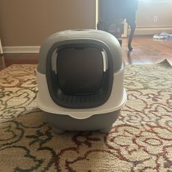 Brand New Cat Litter Box