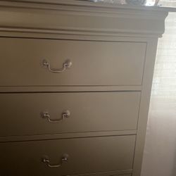 Chest & Dresser With Mirror ,night Stand 