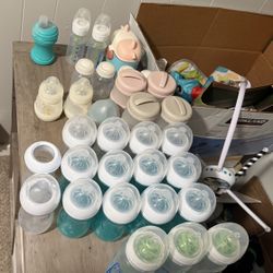 Bottle Feeding supplies lot