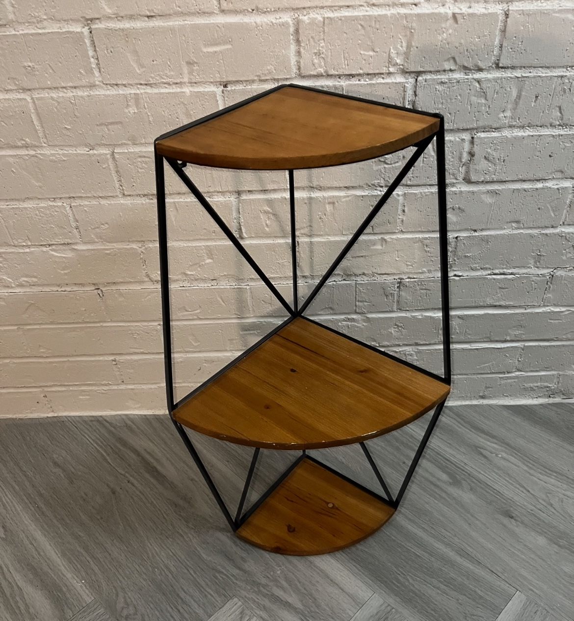 Wood 3 Tier Corner Shelf